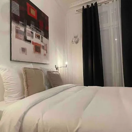 Splendid Eiffel Tower & La Seine - 8 Beds Apartamento París