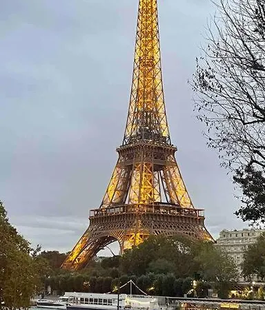 Splendid Eiffel Tower & La Seine - 8 Beds Apartamento París